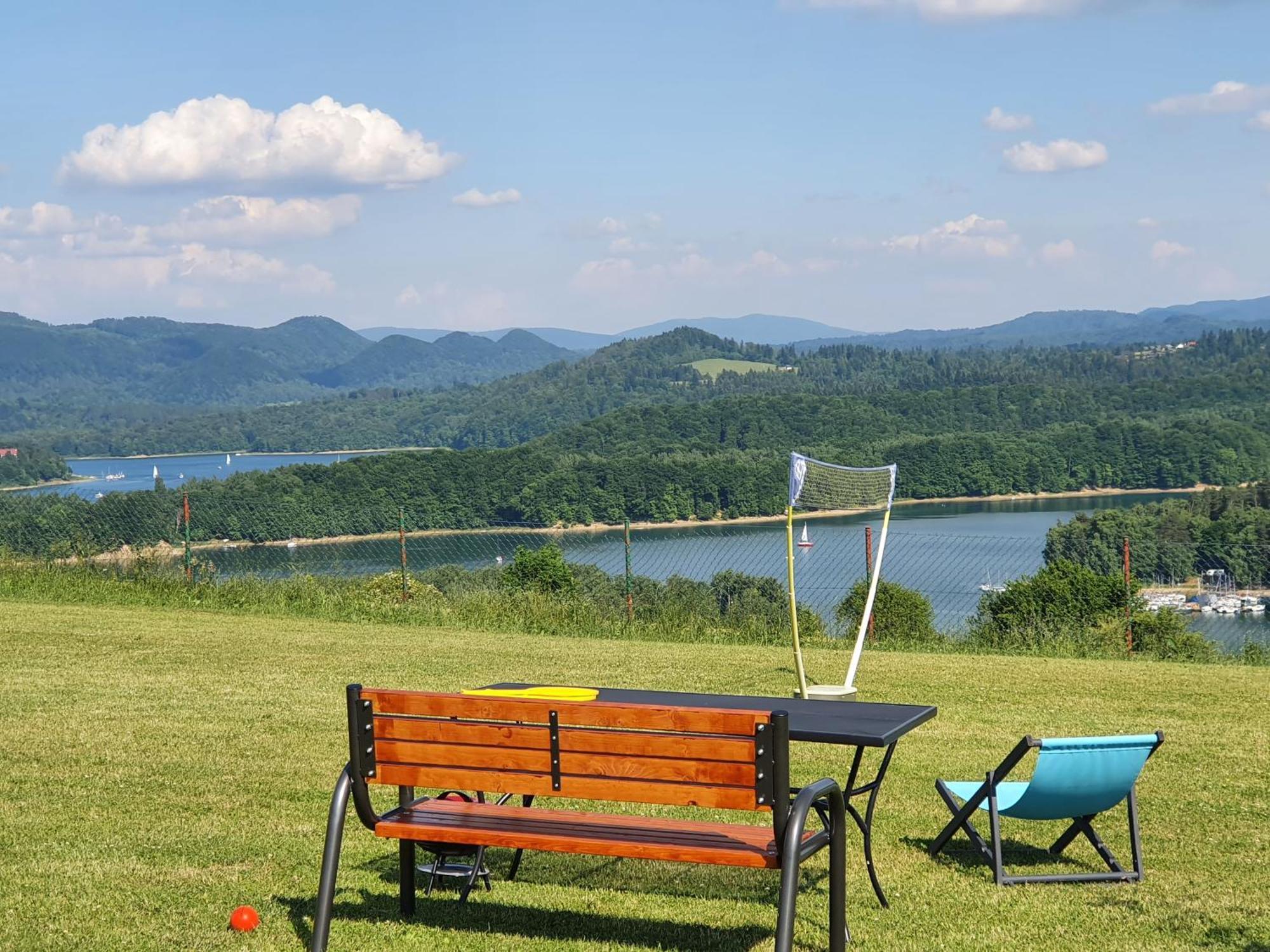 Kiczara: Lakefront Mountain View With Ac In Holiday home