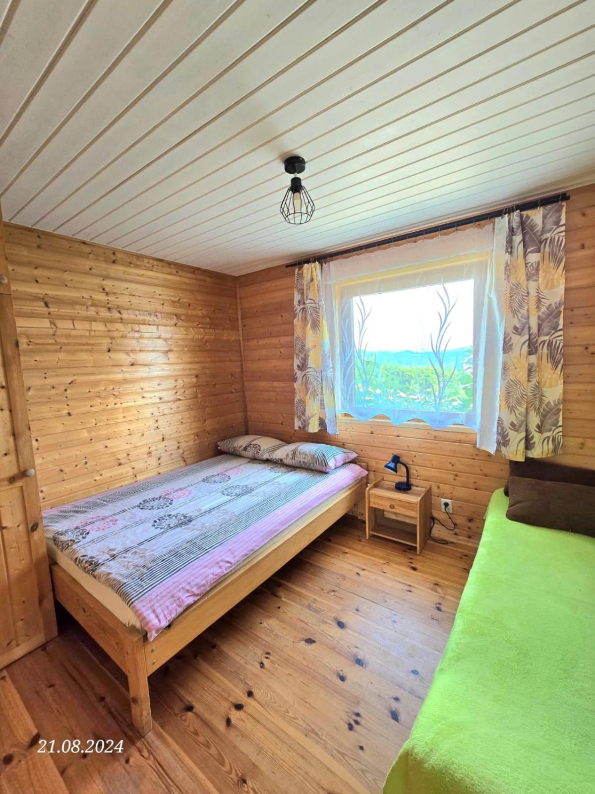 Kiczara: Lakefront Mountain View With Ac In